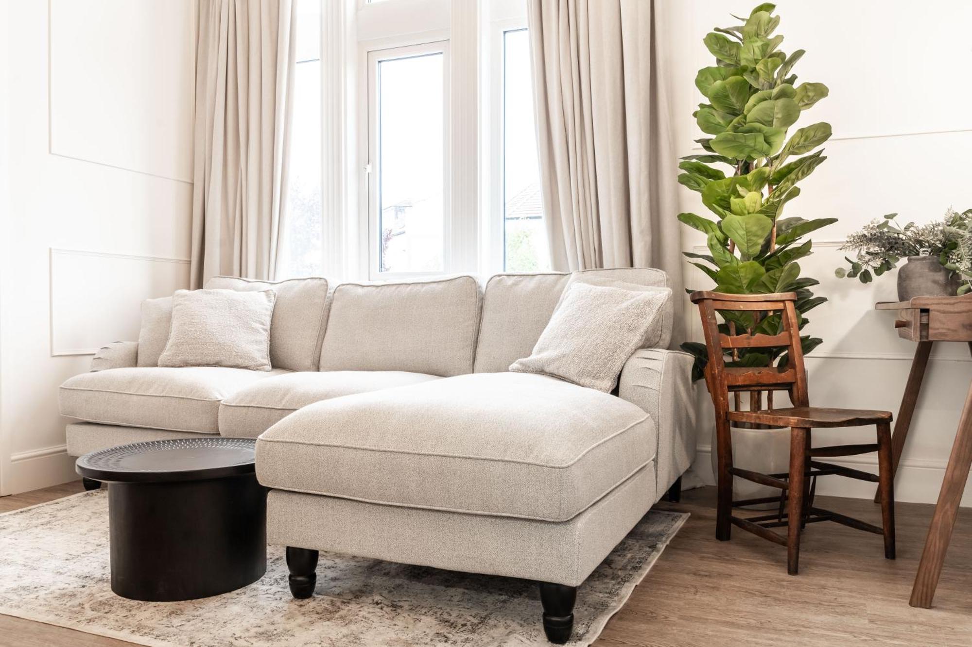Apartment 2 The Quadrant Luxury - *